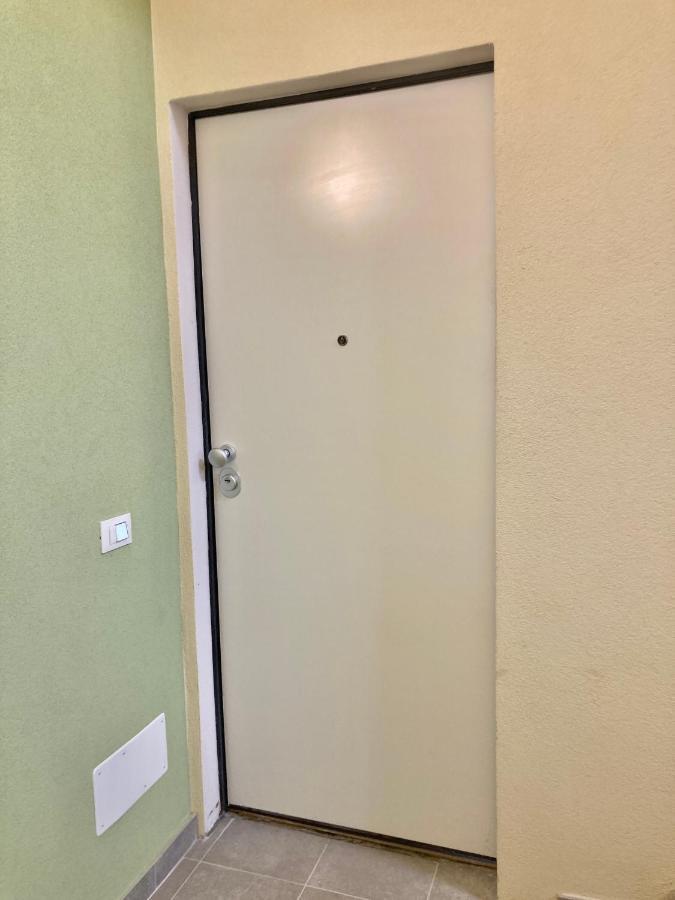 Palazzo Proietti Bilo 2 Apartment Biella Exterior photo